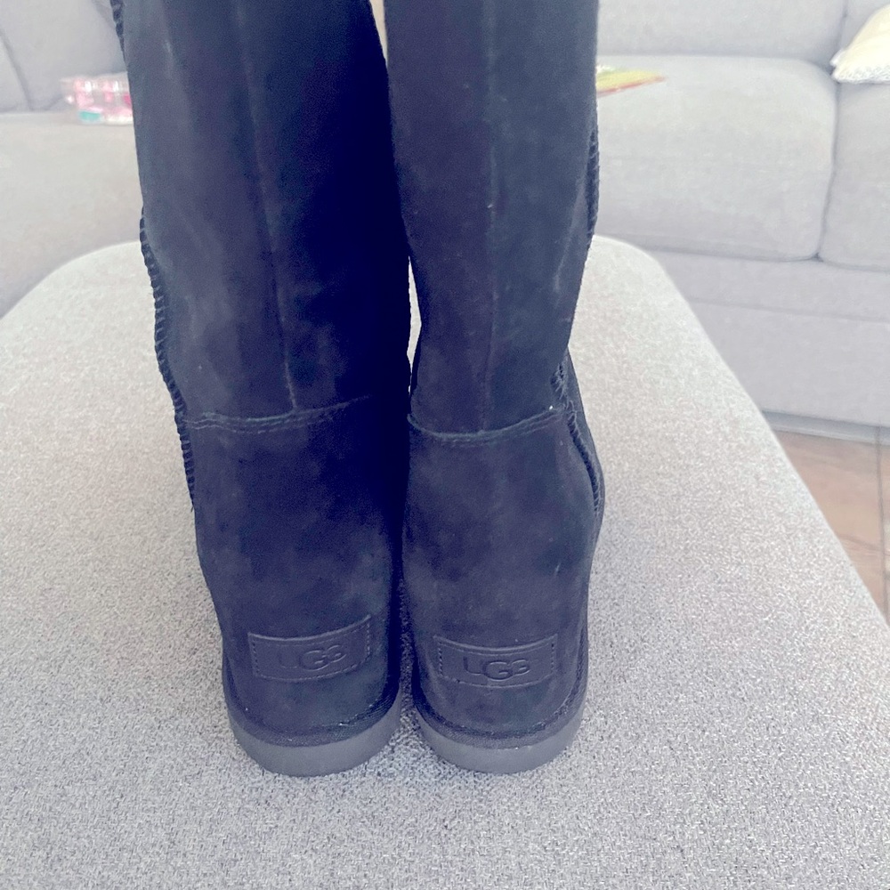 NEW UGG Femme Over the Knee Wedge Boots - Picture 3 of 17